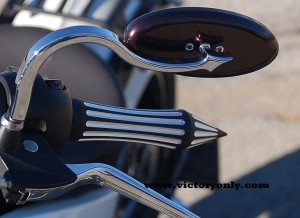 Mirror installed with Spike Victory Only Grips