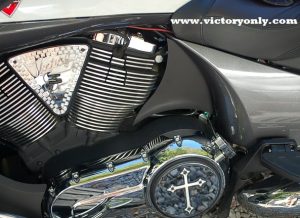 These new Chromed Billet Engine covers will give your Victory a custom look. The Inlay version has a beautifully laser cut steel powder coated and chromed inlayed artwork. BOTH SIDES ARE INCLUDED THE 180MM AND 110MM ***MADE IN THE USA*** Fits all Victory Vegas, Vegas 8 Ball, Victory Jackpot, Victory Hammer, Victory Kingpin, Victory Vision, Victory Cross Country, Victory Cross Roads, Victory Highball and more