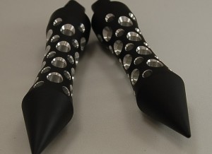 spike end flat black hole silencer grips pegs victory motorcycle 001