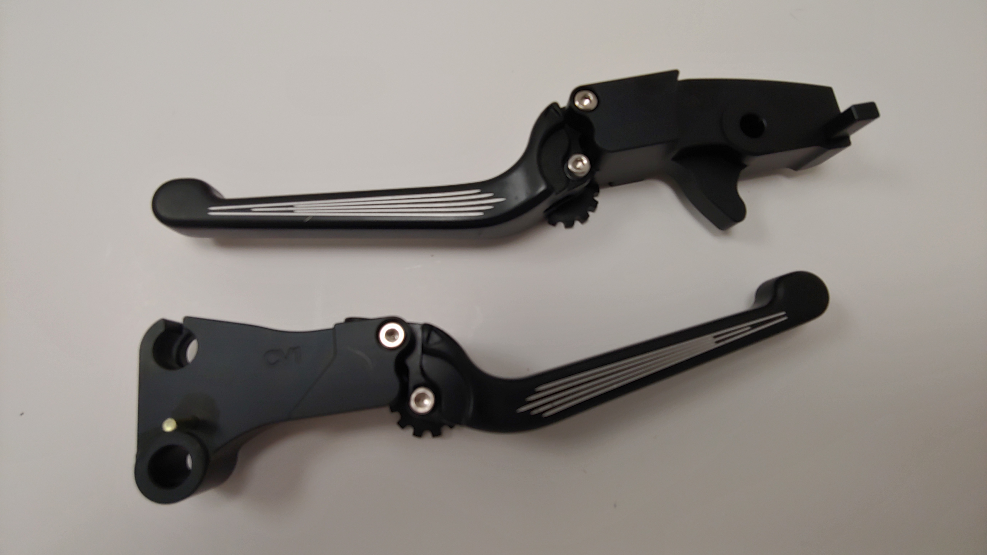 Journey & Anthem adjustable levers for Victory motorcycles