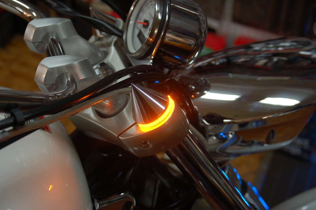 chrome custom led turn signal light spike mount victory vegas, victory hammer, victory jackpot, victory tc, victory motorcycle, victory only exclusive design 