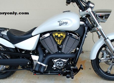 3d skull wedge Installed Victory Motorcycle Black base yellow Backer Black Artwork