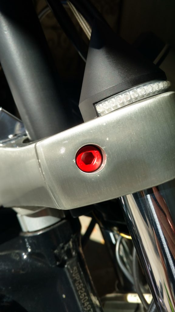 CANDY STEEL BOLTS VICTORY MOTORCYCLE TRIPLE TREE CLAMP BOLTS PINCH