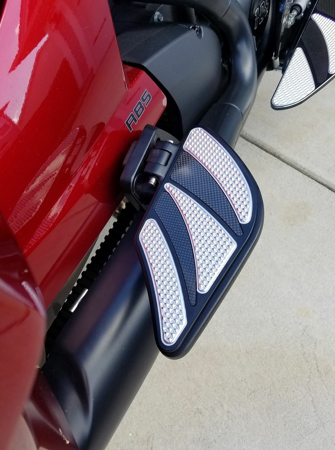 carbon fiber cruiser board