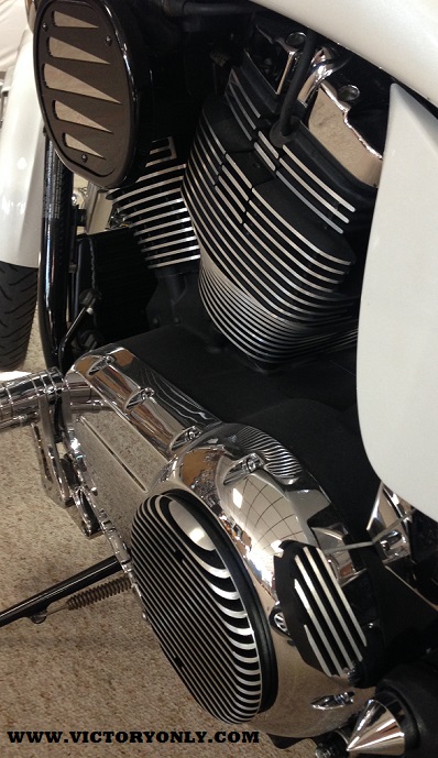 SPARK PLUF FILLERS FINNED INSTALLED VICTORY VEGAS MOTORCYCLE 001