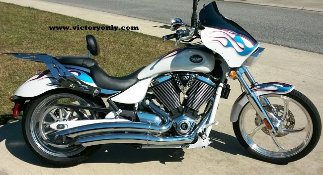 Quick release Rack with Option passenger backrest Installed Victory Motorcycle