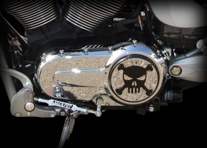 engine_cover_skull_and_bones_black_base