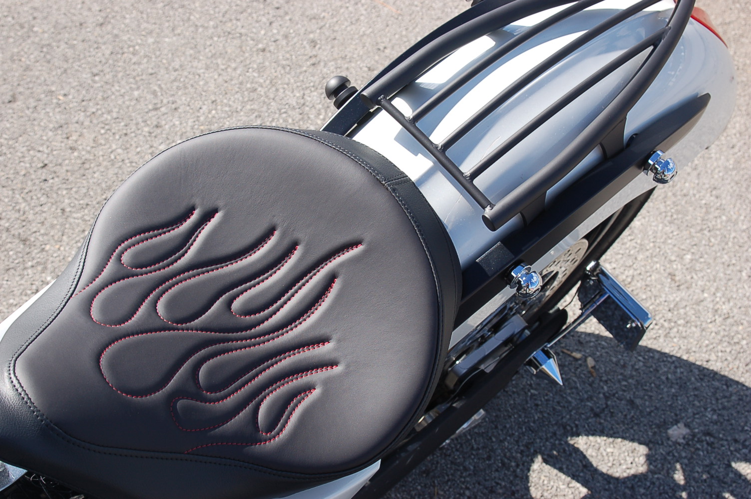 Solo Seat Leather Low Profile Flame Victory Only ...