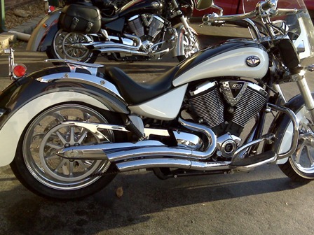 victory jackpot hacker pipes exhaust hammer jokers chrome motorcycle vegas kingpin custom motorcycles