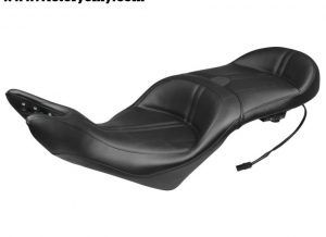 Mustang’s new one-piece touring seat Victory Vision widened the bucket radius of both the front and rear seating areas with lowered seating area.