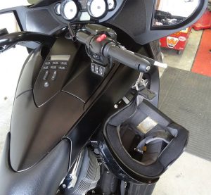 lid lock black victory motorcycle vision 25