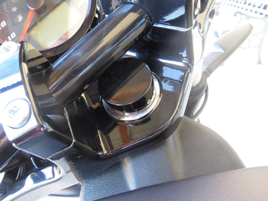 Octane Fork Caps Black Victory Motorcycle Parts for Victory Custom Bikes