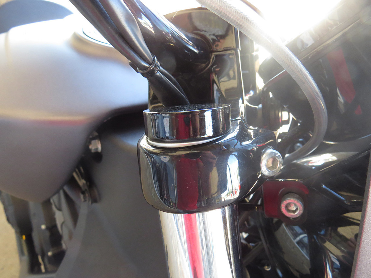 Octane Fork Caps Black Victory Motorcycle Parts for Victory Custom Bikes