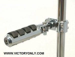 CHROME ANTI-VIBRATION HIGHWAY PEGS CROSS COUNTRY ROUND BAR MOUNT 