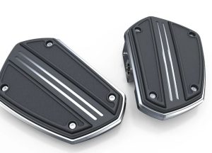 Ciro Twin Rail Floorboards are designed with comfort, style, and versatility in mind. Multiple mounting points and splined peg adapters allow you to find the perfect position whether you’re using them as passenger boards, highway pegs, or driver floorboards. The refined styling complements that of your OEM boards or pegs for a seamless look.